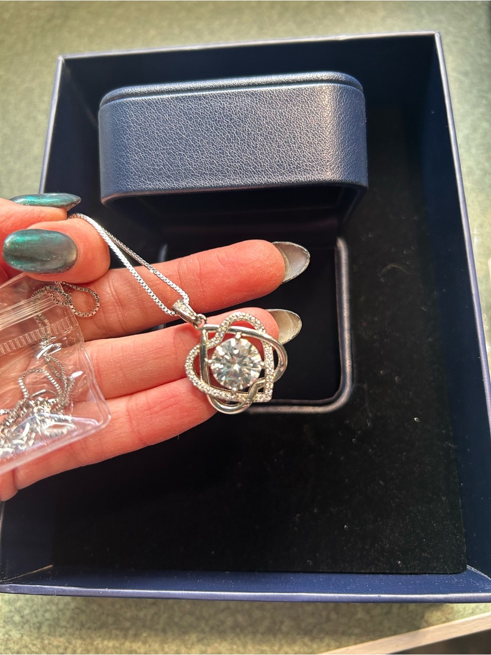 5CT Moissanite heart pendant necklace 18k plated